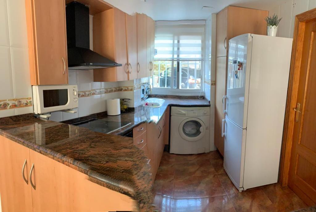 Apartamento En La Playa Tabernes de Valldigna Exterior foto