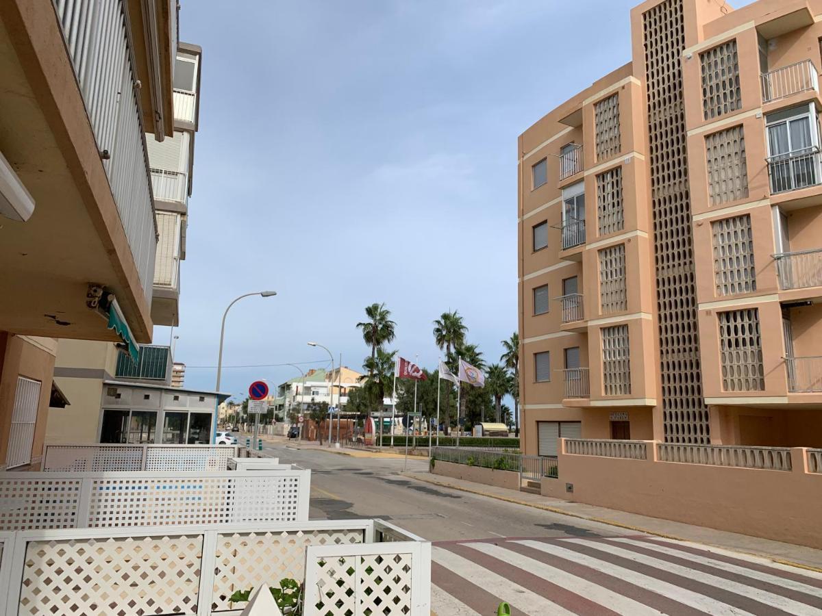 Apartamento En La Playa Tabernes de Valldigna Exterior foto